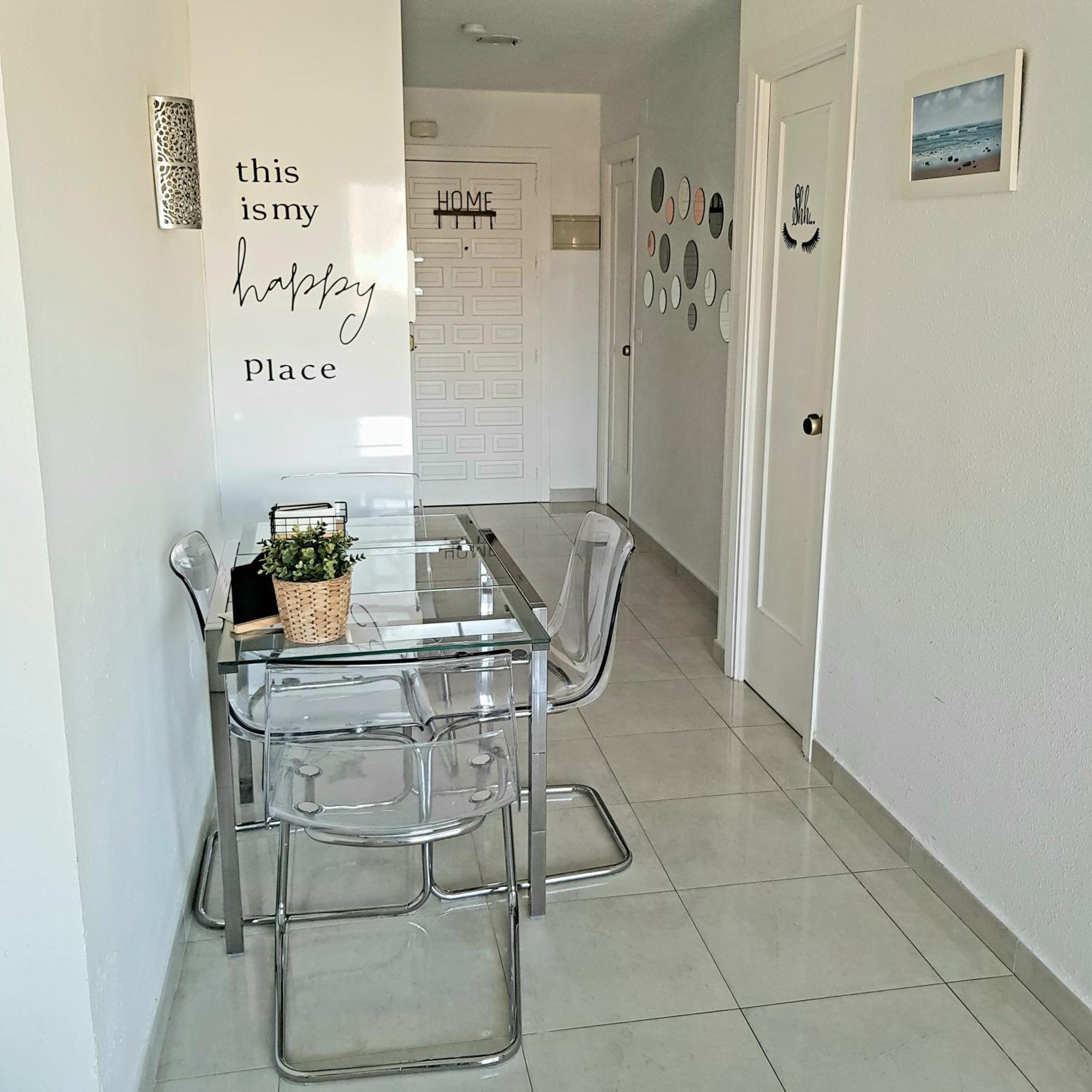 Appartment Totally Upgraded At Benal Beach Benalmadena Exterior photo